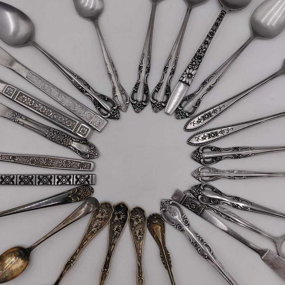 Vtg Flatware Mixed Lot 24 Ornate Fancy Patterns Silverware Jewelry Art Geometric